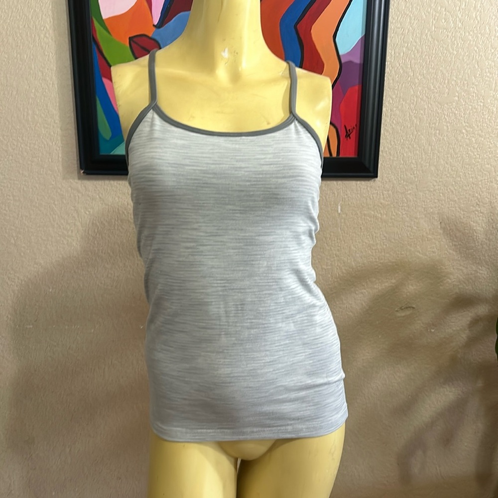 Gray LULULEMON Power Y Tank Top Size 6 - Picture 4 of 9